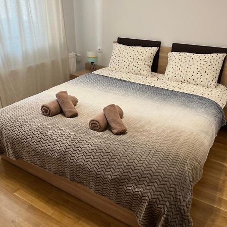 Top Center Apartment In Велико Търново Екстериор снимка