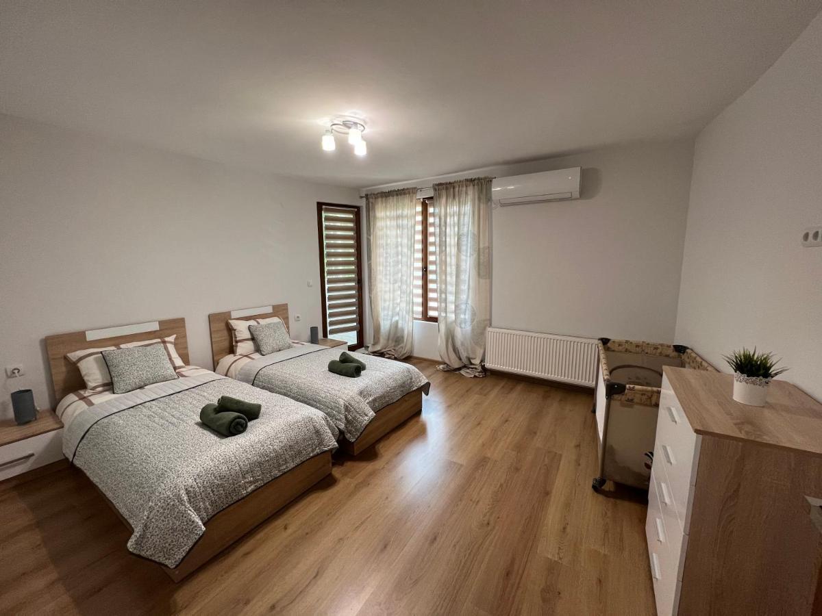Top Center Apartment In Велико Търново Екстериор снимка