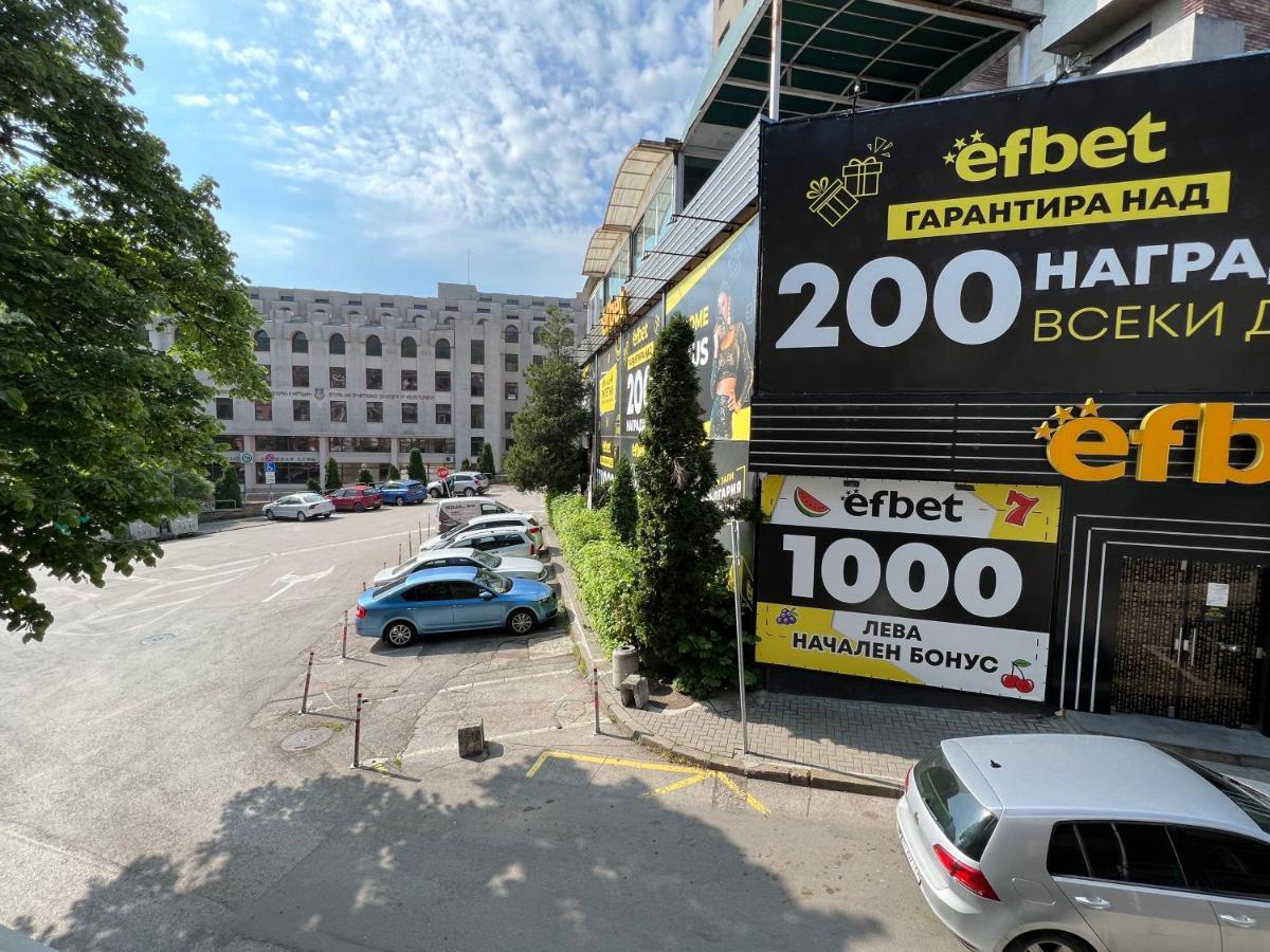 Top Center Apartment In Велико Търново Екстериор снимка