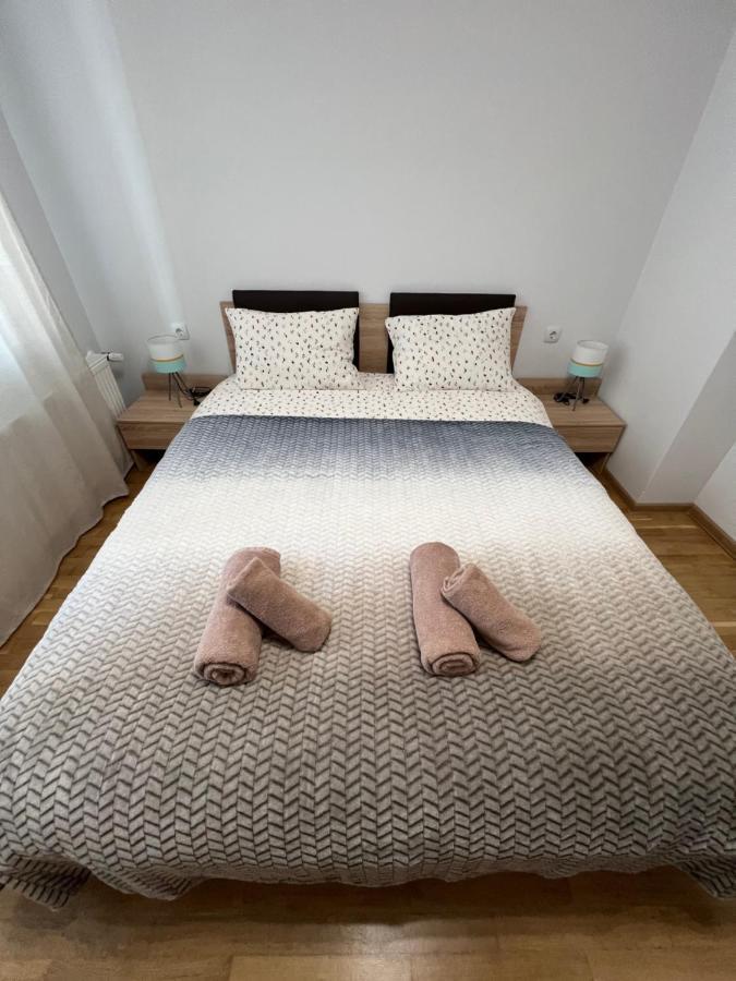 Top Center Apartment In Велико Търново Екстериор снимка