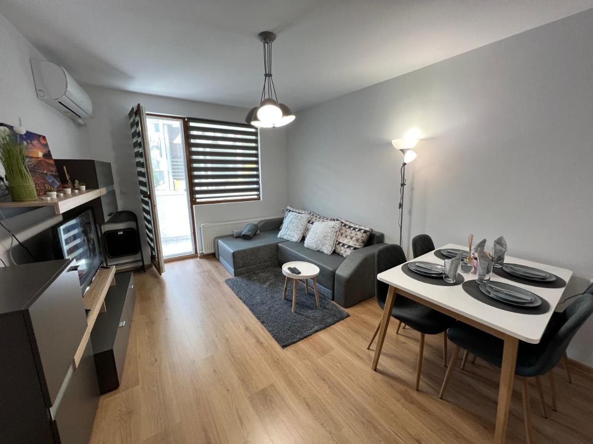 Top Center Apartment In Велико Търново Екстериор снимка