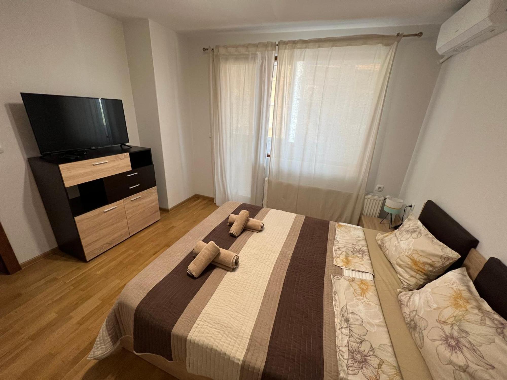 Top Center Apartment In Велико Търново Екстериор снимка